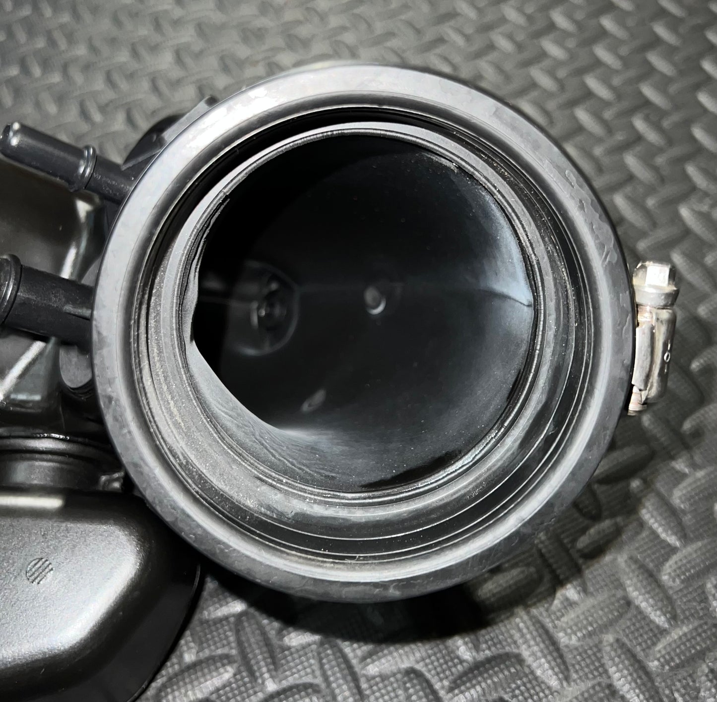 2015-2017 Mustang Air Intake Hose